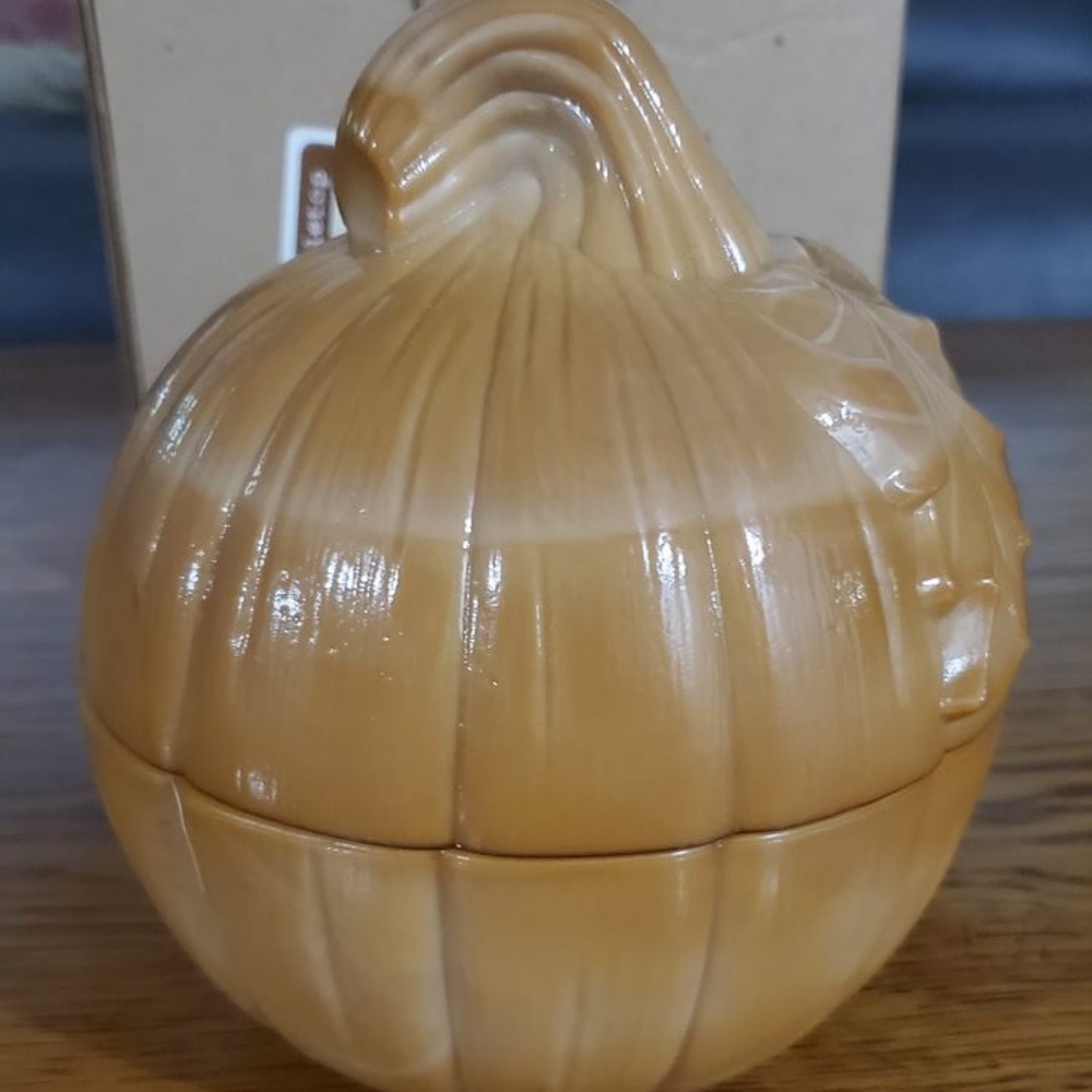Longaberger Milk Glass Pumpkin Dish